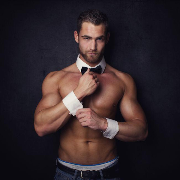 Stripteaseur Lausanne Pink Agency