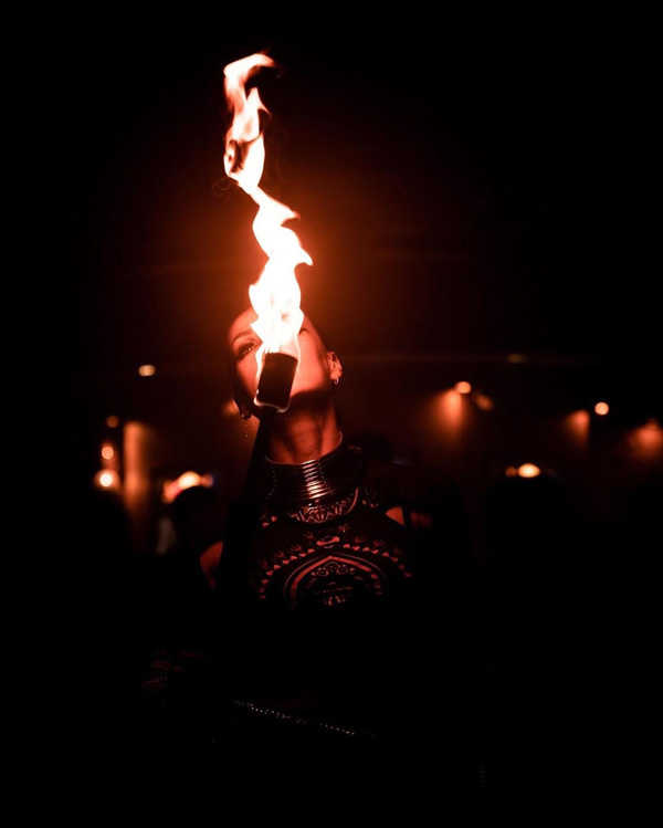 Cracheur de feu Bâle Helena