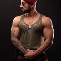 Striptease thème militaire