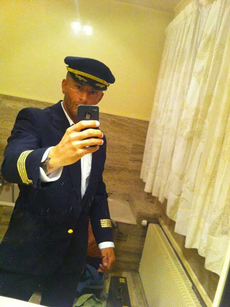 Stripteaseur à domicile Berne